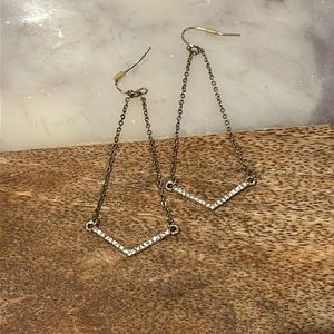Dangling geometric rhinestone and chain earrings